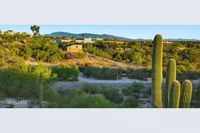 5051 N Hillcrest Drive, Tucson, AZ 85704 - Photo 2