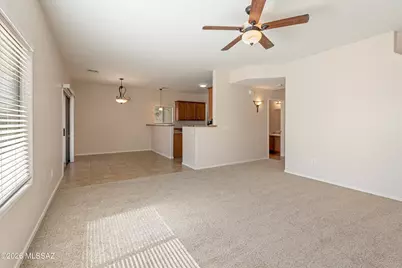 8277 W Zlacket Drive, Tucson, AZ 85757 - Photo 14