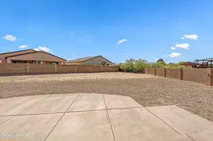 8277 W Zlacket Dr, Tucson, AZ 85757 - Photo 8