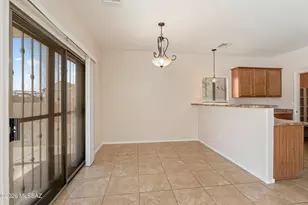 8277 W Zlacket Dr, Tucson, AZ 85757 - Photo 12