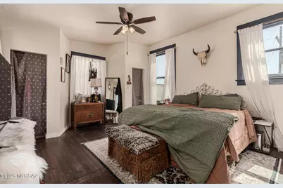 325 E 12th Street, Tucson, AZ 85701 - Photo 18
