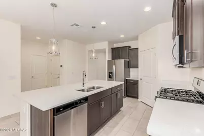 6390 E Via Valdivia, Tucson, AZ 85756 - Photo 4