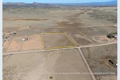 3550 W Meadow Lake Drive, Chino Valley, AZ 86323 - Photo 8