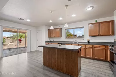 5977 E Cedarbird Drive, Tucson, AZ 85756 - Photo 8