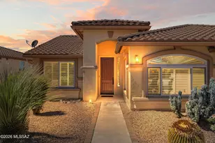 555 N Alexis Loop, Green Valley, AZ 85614 - Photo 4