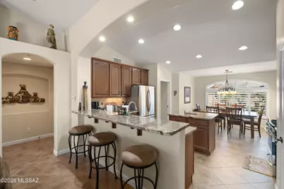 555 N Alexis Loop, Green Valley, AZ 85614 - Photo 8