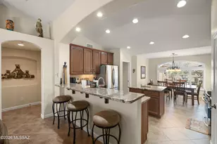 555 N Alexis Loop, Green Valley, AZ 85614 - Photo 8