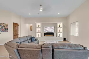 4456 W Placita Roca Escondida, Tucson, AZ 85745 - Photo 16