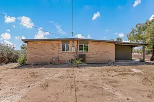 7617 E Morelos Pl, Tucson, AZ 85710 - Photo 32