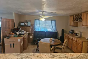 10261 N Volk Rd, Marana, AZ 85653 - Photo 6