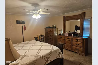 10261 N Volk Road #1, Marana, AZ 85653 - Photo 12