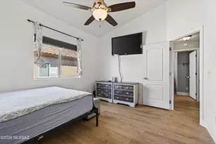 7449 W Mission View Pl, Tucson, AZ 85743 - Photo 20