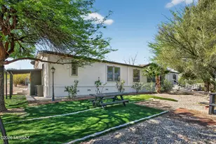 9971 S Spiney Cactus Way, Tucson, AZ 85756 - Photo 2