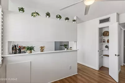 5901 N Oracle Road #24, Tucson, AZ 85704 - Photo 8