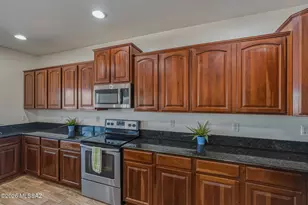 12354 W Highland Ave, Avondale, AZ 85392 - Photo 4