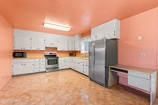 408 S Rolfs Ave, Mammoth, AZ 85618 - Photo 16