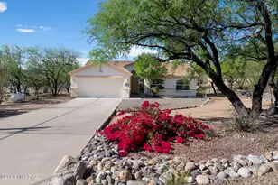 544 Paseo Petirojo, Rio Rico, AZ 85648 - Photo 2