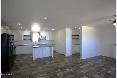 13537 W Manville Road, Tucson, AZ 85743 - Photo 12