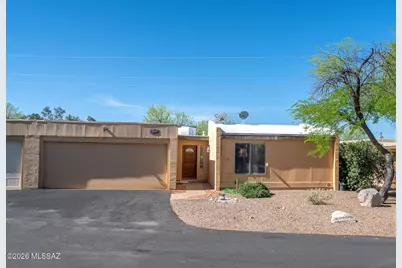 1811 N Camino De La Cienega, Tucson, AZ 85715 - Photo 2