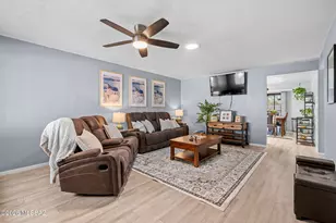 8916 E Palms Park Dr, Tucson, AZ 85715 - Photo 2