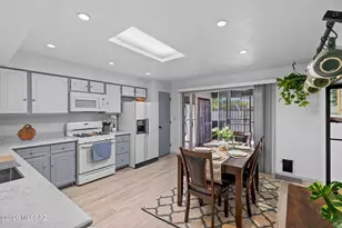 8916 E Palms Park Dr, Tucson, AZ 85715 - Photo 2