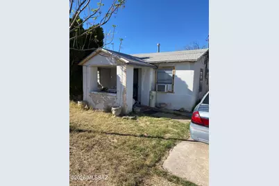 231 E District Street, Tucson, AZ 85714 - Photo 2