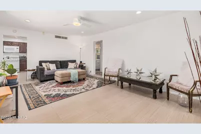 1130 E Spring Street, Tucson, AZ 85719 - Photo 12