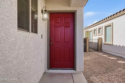 307 W Calle Media Luz, Sahuarita, AZ 85629 - Photo 2