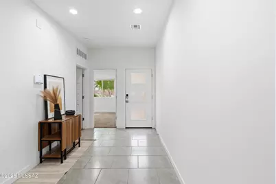 12540 W Gini Lane, Marana, AZ 85653 - Photo 2