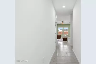 12540 W Gini Lane, Marana, AZ 85653 - Photo 10