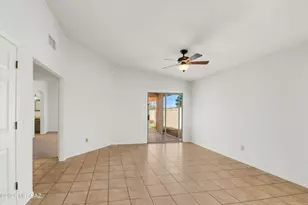 102 E Elixir Pl, Oro Valley, AZ 85755 - Photo 12