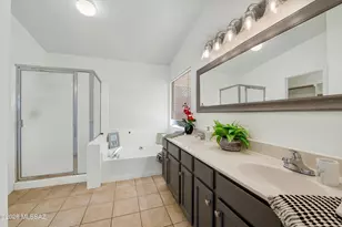 102 E Elixir Pl, Oro Valley, AZ 85755 - Photo 20