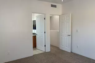 1741 E Hedrick Dr, Tucson, AZ 85719 - Photo 30