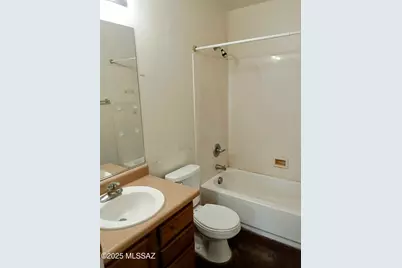 7363 S Bolingbroke Avenue, Tucson, AZ 85746 - Photo 16