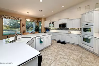 38433 S Skyline Drive, Saddlebrooke, AZ 85739 - Photo 8