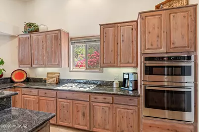 6262 W Trails End Road, Tucson, AZ 85745 - Photo 18