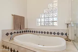 6262 W Trails End Rd, Tucson, AZ 85745 - Photo 28