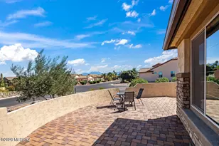 1803 N Bayshore Dr, Green Valley, AZ 85614 - Photo 10