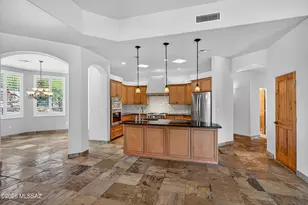 2553 N Redington Pl, Tucson, AZ 85749 - Photo 12