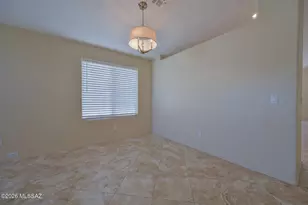 2468 E Stone Stable Dr, Tucson, AZ 85737 - Photo 4