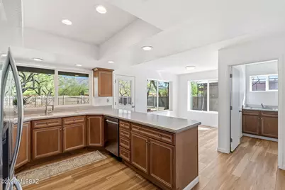 11421 E Holster Drive, Tucson, AZ 85749 - Photo 14