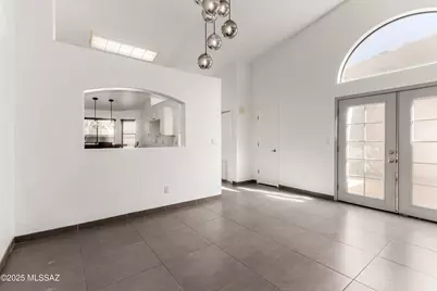 329 W Santa Barbara Street, Nogales, AZ 85621 - Photo 6