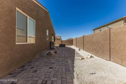 9749 E Miller Peak Trail, Tucson, AZ 85747 - Photo 30