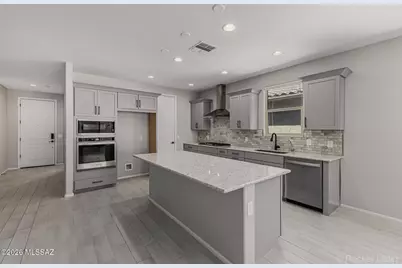 9749 E Miller Peak Trail, Tucson, AZ 85747 - Photo 4