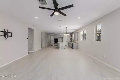 9749 E Miller Peak Trail, Tucson, AZ 85747 - Photo 8