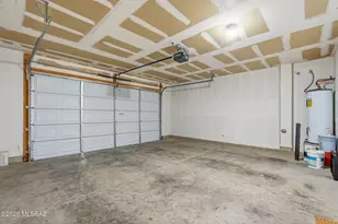 2727 N Saramano Ln, Tucson, AZ 85712 - Photo 34
