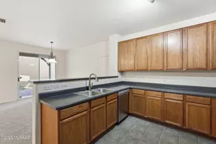 2727 N Saramano Ln, Tucson, AZ 85712 - Photo 14