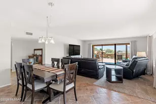 781 W Desert Ridge Dr, Green Valley, AZ 85622 - Photo 16