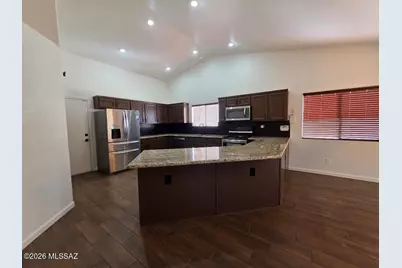 9025 N Grafton Avenue, Tucson, AZ 85742 - Photo 8