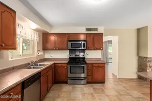 450 E Deone Ln, Tucson, AZ 85704 - Photo 16